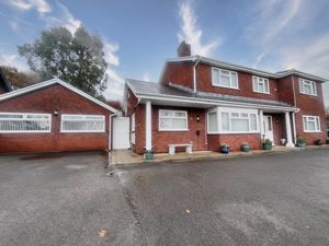 Photo 35- click for photo gallery